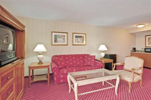 фото отеля Holiday Inn Express Chicago O'Hare