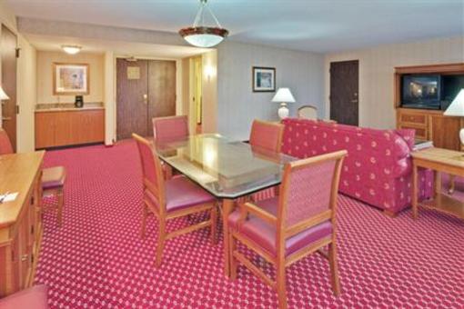 фото отеля Holiday Inn Express Chicago O'Hare