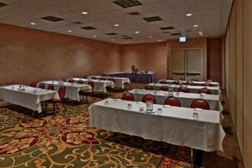 фото отеля Holiday Inn Express Chicago O'Hare