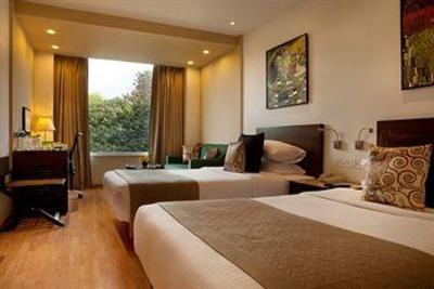 фото отеля Lemon Tree Premier Leisure Valley Gurgaon