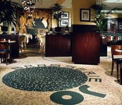 фото отеля Colonnade Hotel