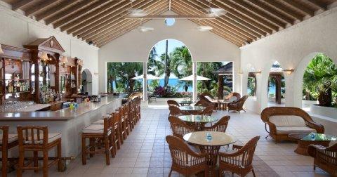 фото отеля Blue Waters Hotel St John's