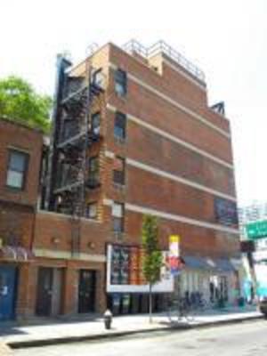 фото отеля Theater District Studio Offers Short Walk To Times Square