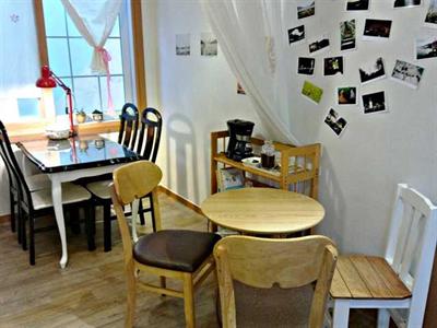 фото отеля Backpackers In Yeosu