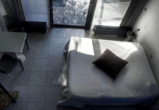 фото отеля Contrast Bed and Breakfast