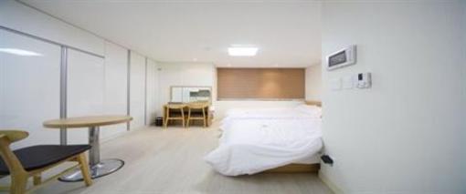 фото отеля Inn the City Serviced Residence