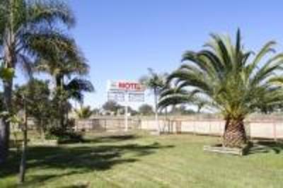 фото отеля Foundry Palms Motel
