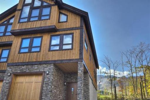 фото отеля Old Man Creek Chalet Kutchan