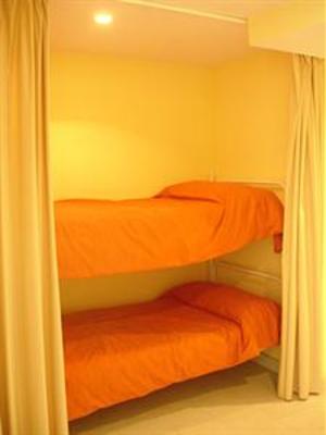 фото отеля Apartamentos Edificio Leyre Aisa