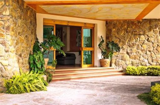 фото отеля Suites Xadani
