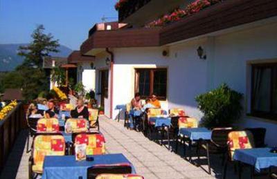 фото отеля Holiday Hotel Sunshine (Ferienhotel Sunshine)
