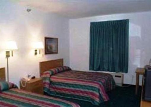 фото отеля Budget Host Caribou Inn