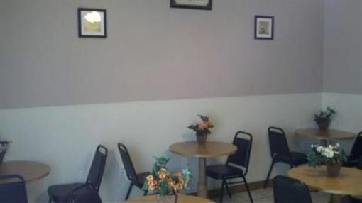 фото отеля Spinning Wheel Inn