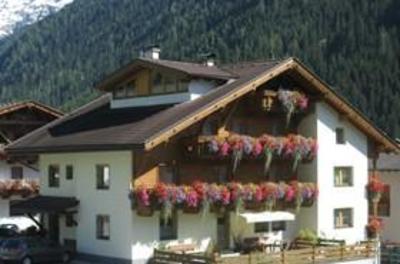 фото отеля Pension Bergwelt Neustift im Stubaital