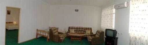 фото отеля Hotel Nairi