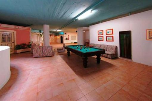 фото отеля Hotel Apartamento Algar Armacao de Pera
