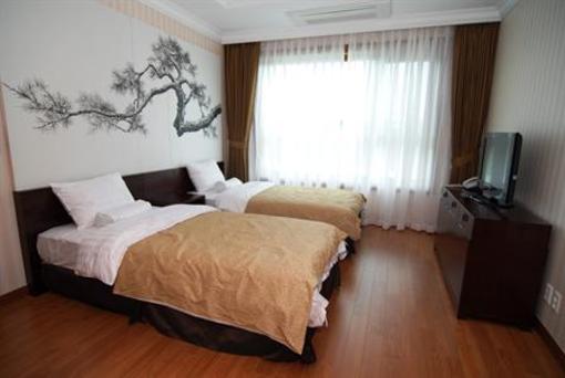 фото отеля Pineridge Resort
