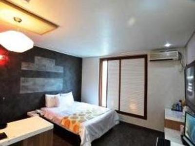 фото отеля White Tourist Hotel Jeonju