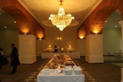 фото отеля Hotel Rcheuli Palace