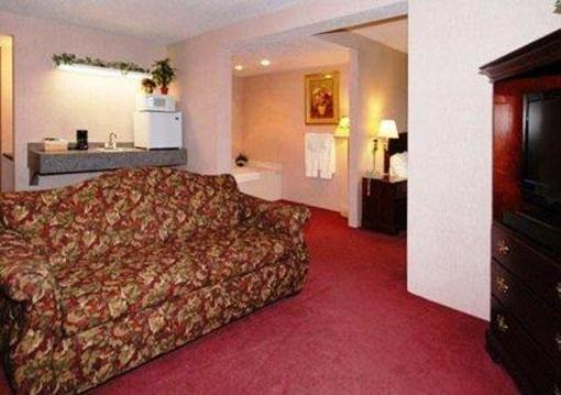 фото отеля Quality Inn & Suites Conference Center Bellville