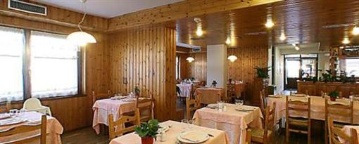 фото отеля Hotel Valdotain