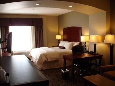 фото отеля La Quinta Inn & Suites Fort Worth-N Richland Hills