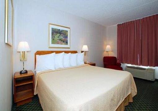 фото отеля Quality Inn East Syracuse