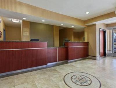 фото отеля Travelodge Sylmar
