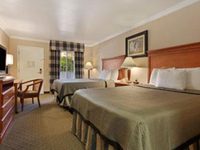 Travelodge Sylmar