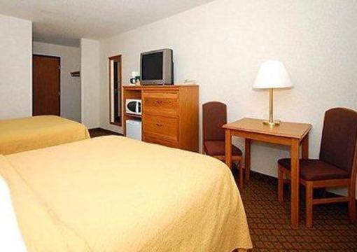 фото отеля Quality Inn Saint Cloud