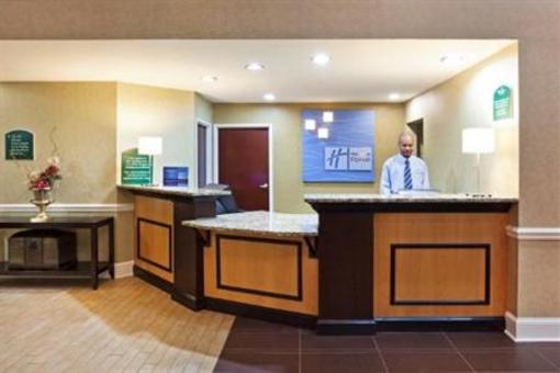 фото отеля Holiday Inn Express Hotel & Suites Greenwood (South Carolina)