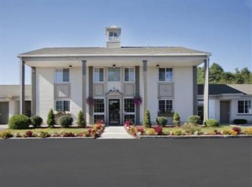 фото отеля Americas Best Value Inn - E Greenbush Albany