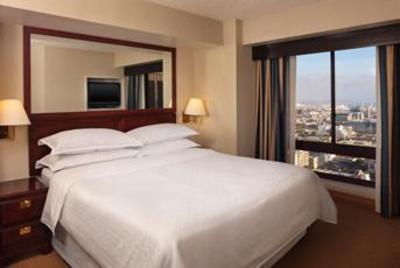 фото отеля Sheraton Suites San Diego