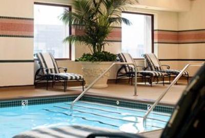 фото отеля Sheraton Suites San Diego