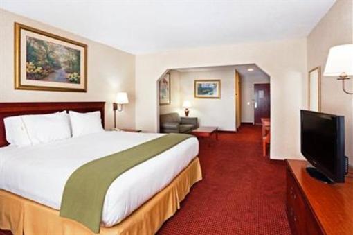 фото отеля Holiday Inn Express Suites Murphy
