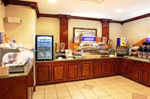 фото отеля Holiday Inn Express Suites Murphy