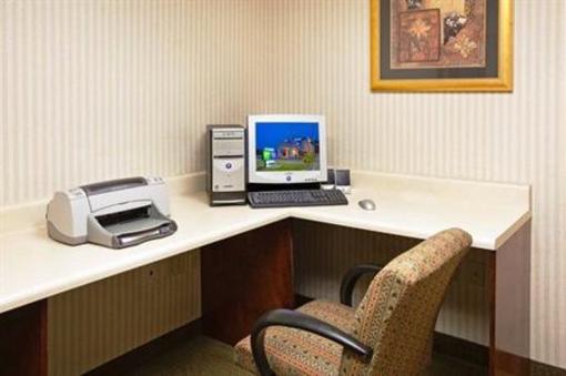 фото отеля Holiday Inn Express Suites Murphy