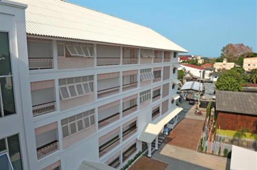 фото отеля Puri Piman Apartment