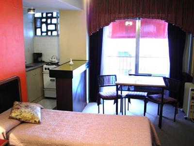 фото отеля Embassy All Suites Hotel
