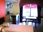 фото отеля Embassy All Suites Hotel