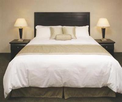 фото отеля BEST WESTERN InnTowner and the Highland Club