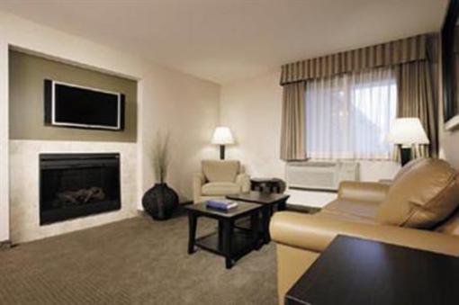 фото отеля BEST WESTERN InnTowner and the Highland Club