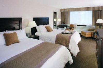 фото отеля BEST WESTERN InnTowner and the Highland Club
