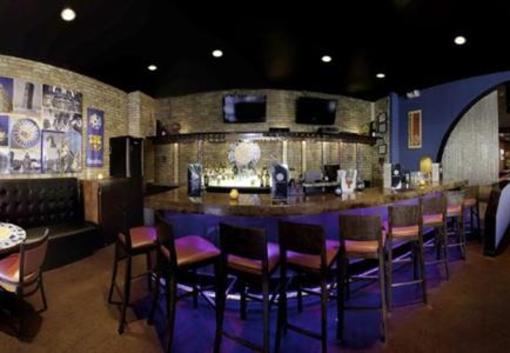 фото отеля Riverwalk Plaza Hotel & Suites