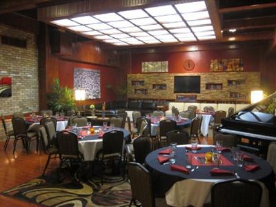 фото отеля Riverwalk Plaza Hotel & Suites