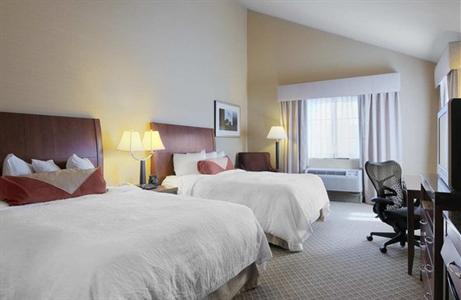фото отеля Hilton Garden Inn Valencia Six Flags