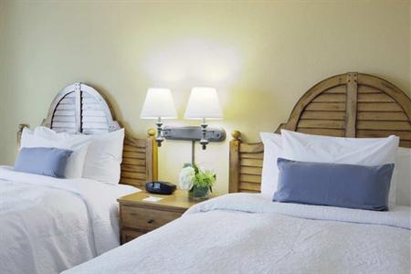 фото отеля Hampton Inn & Suites Savannah Midtown