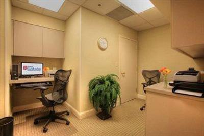 фото отеля Hilton Garden Inn Portland/Lake Oswego