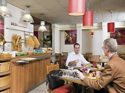 фото отеля Ibis Orleans Nord Saran
