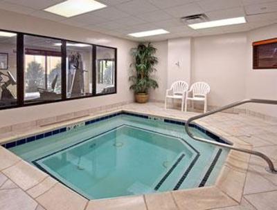 фото отеля Wingate by Wyndham Arlington Heights